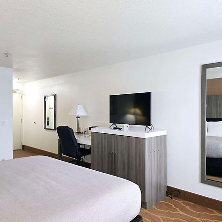 Quality Inn & Suites Longview Kelso Kültér fotó