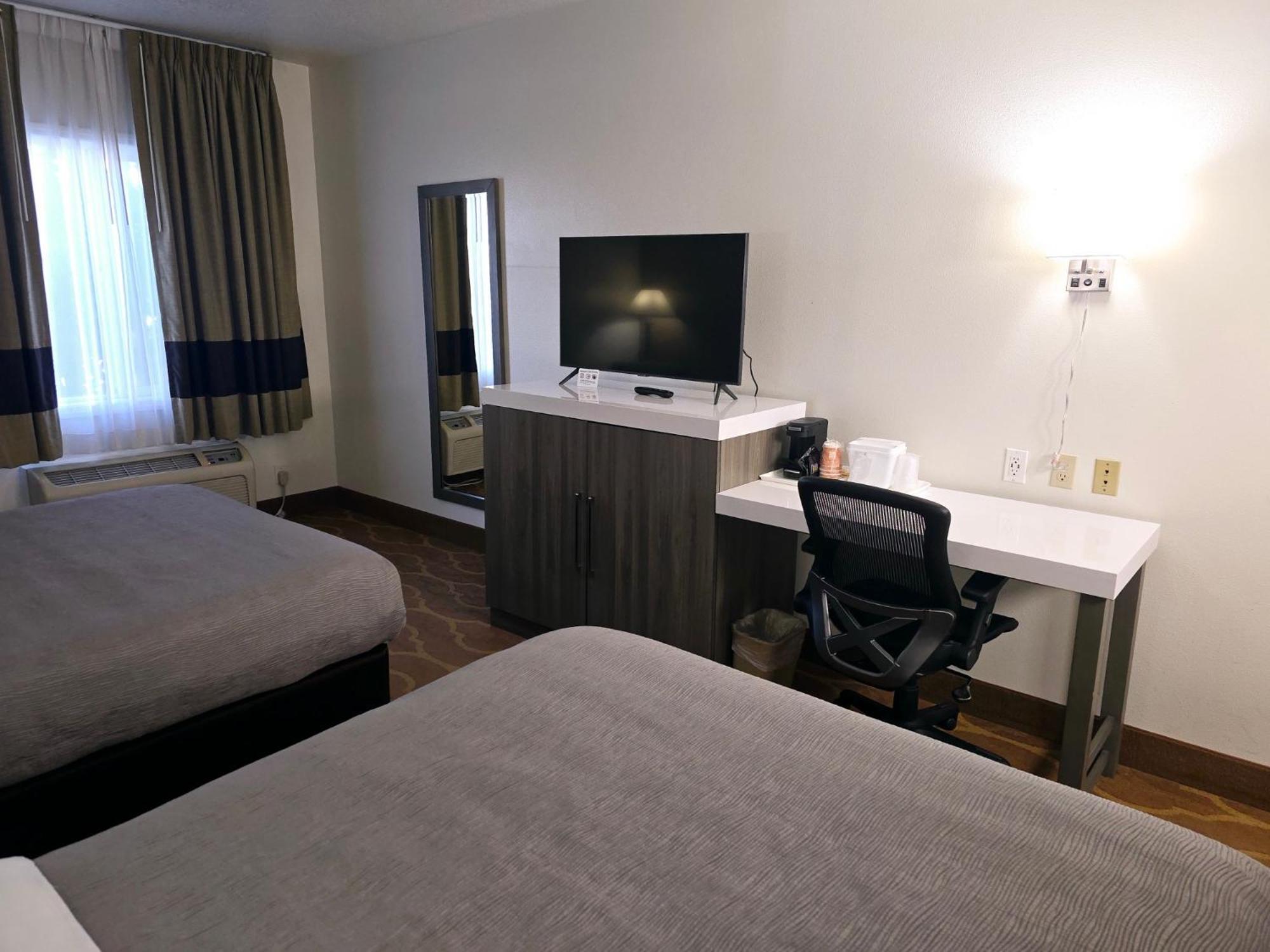 Quality Inn & Suites Longview Kelso Kültér fotó
